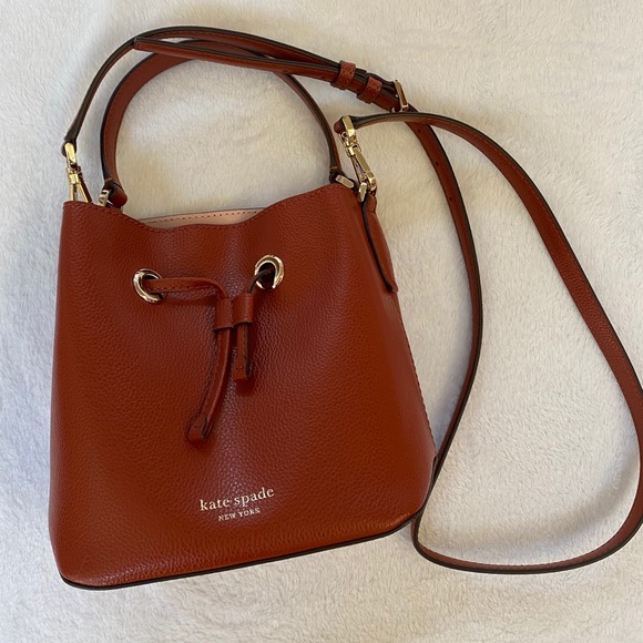 kate spade Handbags - BRAND NEW KATE SPADE